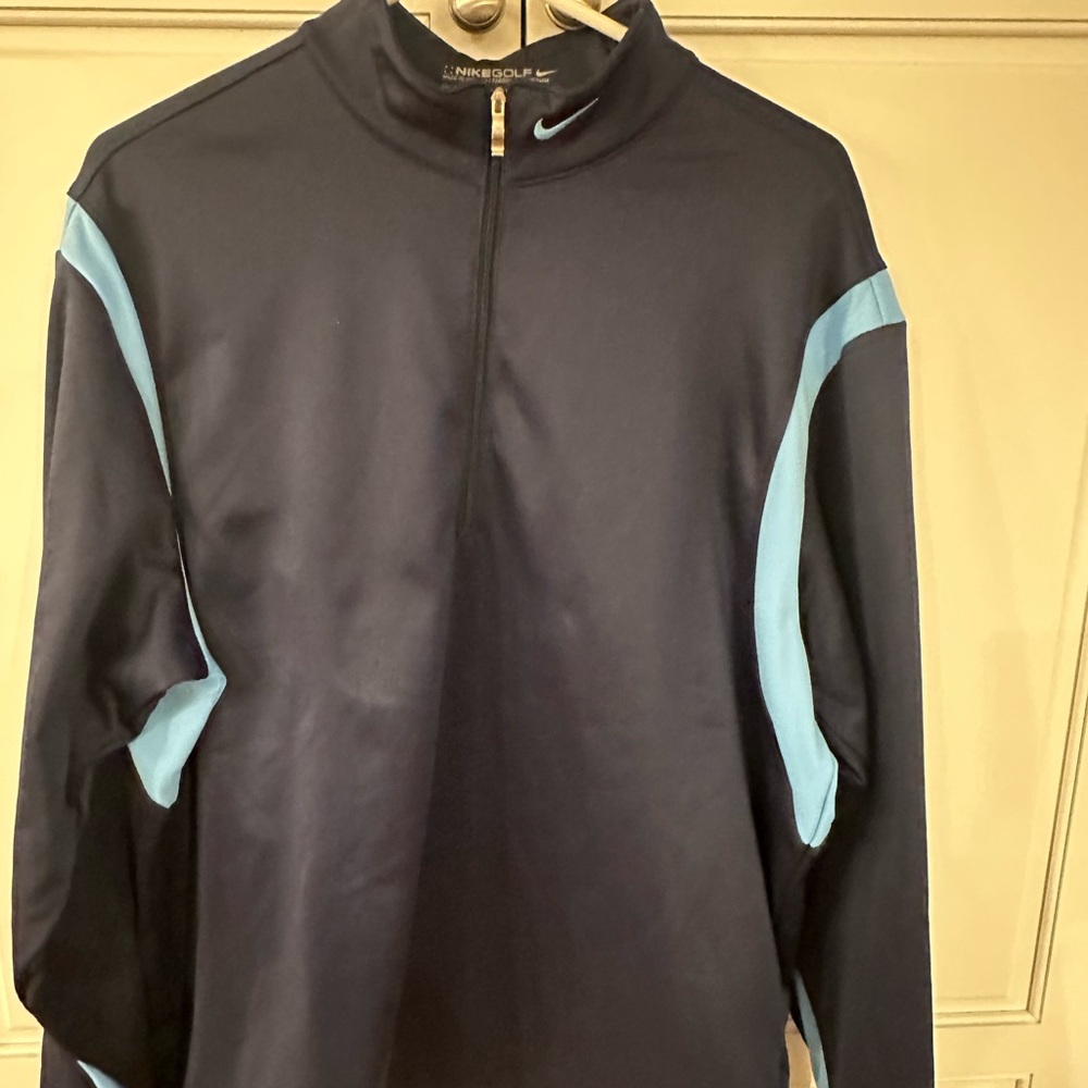 Nike Golf Navy and Light Blue Therma-Fit Pullover- Light jacket weight.Size Lar